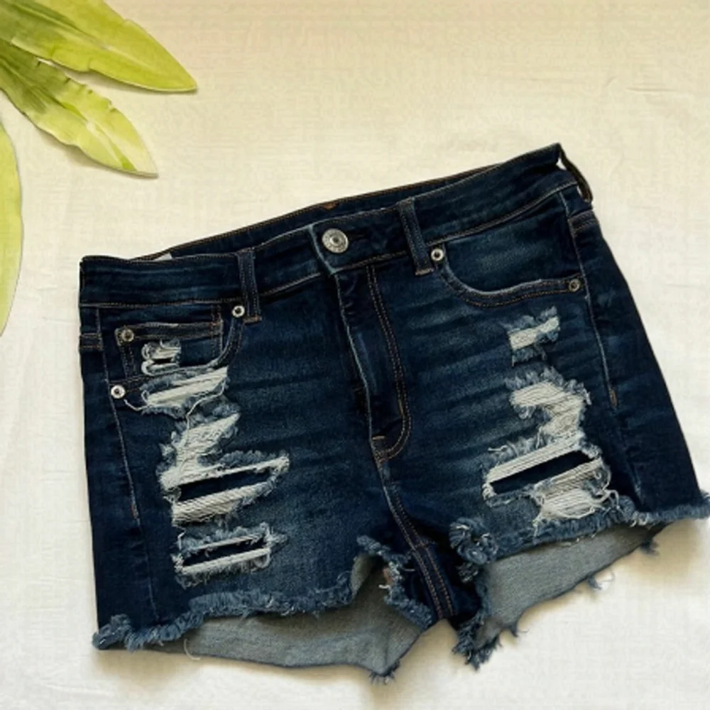AMERICAN Eagle Hi Rise Shortie - Picture 1 of 4